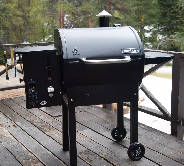 What is the Best Pellet Smoker in 2023?